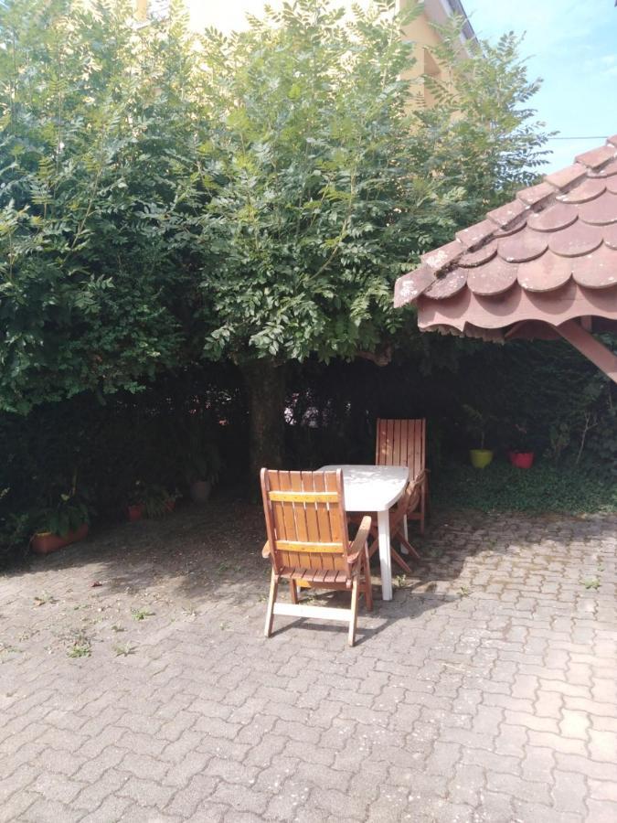 Petite maison proche de Montbéliard Sainte-Suzanne  Esterno foto